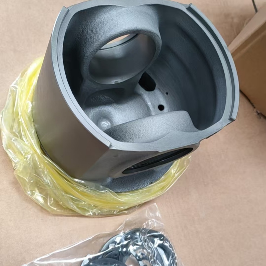 Komatsu 6240-21-2220 Cylinder liner