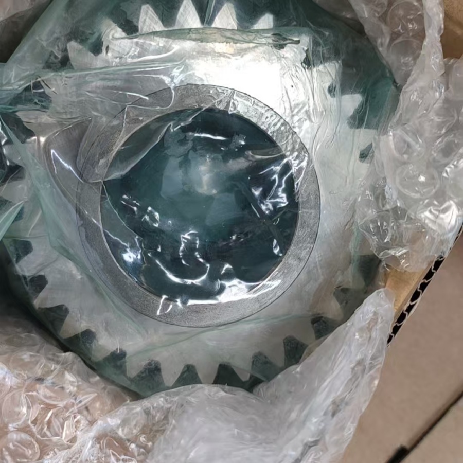 Komatsu 6246-71-3170 Комплект шестерен Komatsu 6246-71-3170 Комплект шестерен