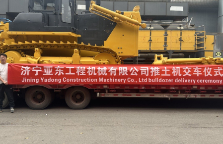 Two SD32 bulldozers are getting ready to head to Africa. Let's get to work!