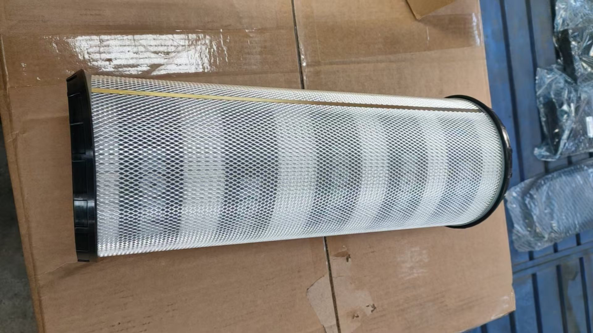 Komatsu 21M-60-51250 Воздушный фильтр 