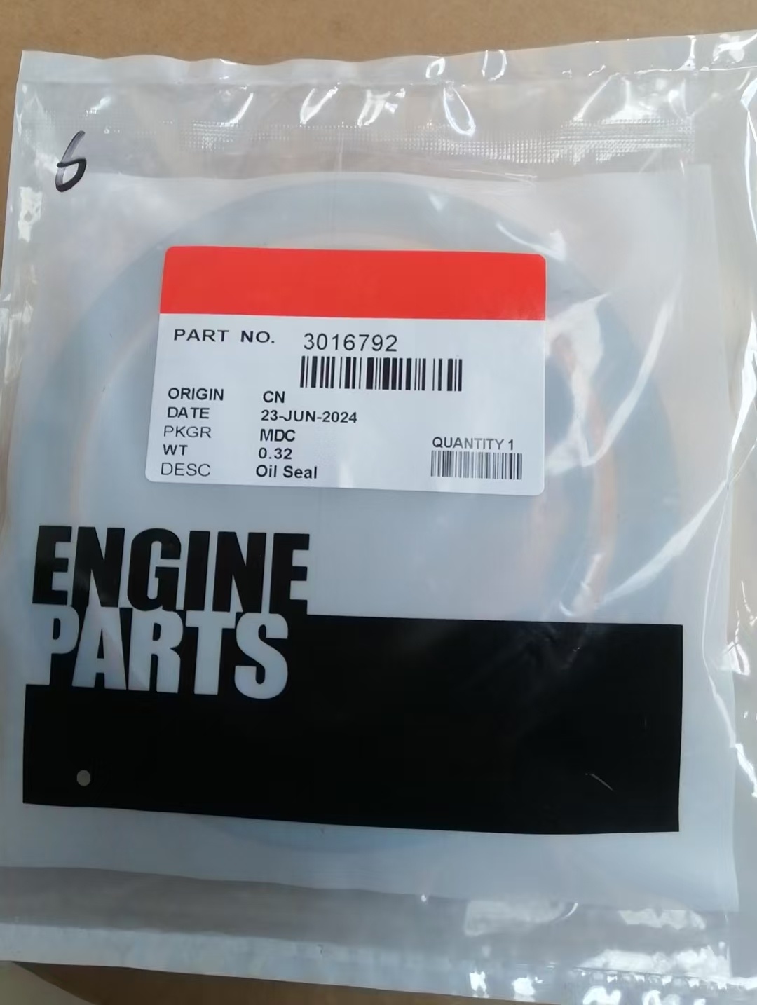 Cummins 3016792 Масляное уплотнение