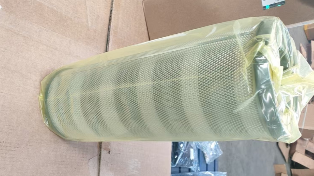 Komatsu 21M-60-51250 Воздушный фильтр 