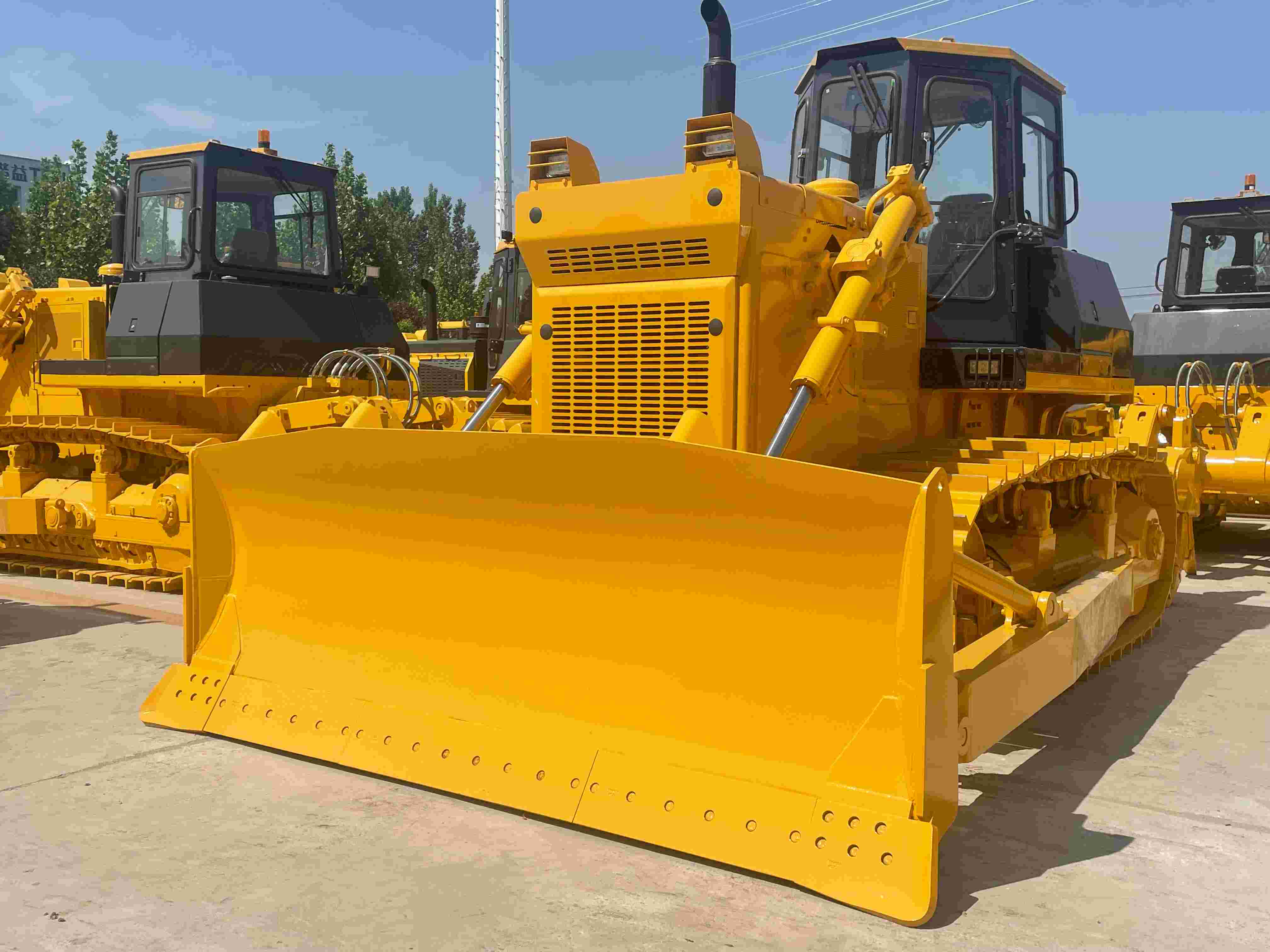 Bulldozer is caterpillar Bulldozer is caterpillar