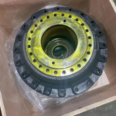 706-75-10402 Reducer of a walking unit