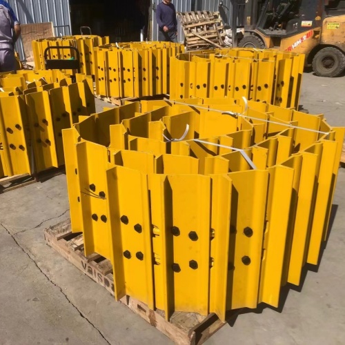SD16, SD22, SD23, SD32 Caterpillar shoe assembly is suitable for Shantui SD16, SD22, SD23, SD32 Caterpillar shoe assembly is suitable for Shantui