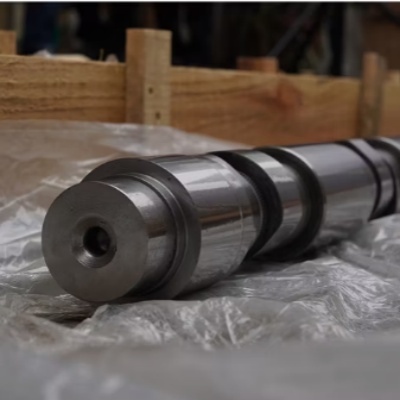 Part of the Cummins engine Distribution shaft 3025517 for the Cummins N14 engine