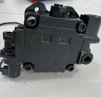 708-7W-001400 Гидравлический вентиляторный двигатель в сборе